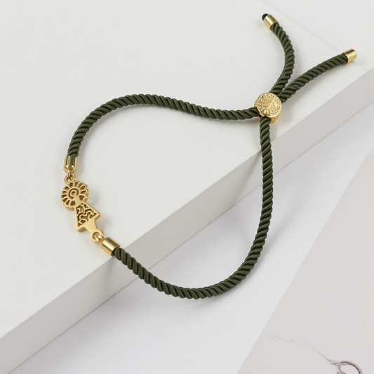 Pulsera Virgen del Pilar | Cordón verde y detalles dorados